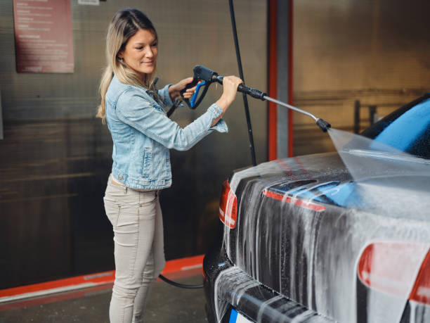 Best Commercial Pressure Washing  in South Holland, IL